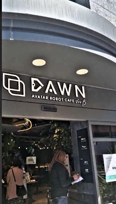 1 Robot Cafe.jpg